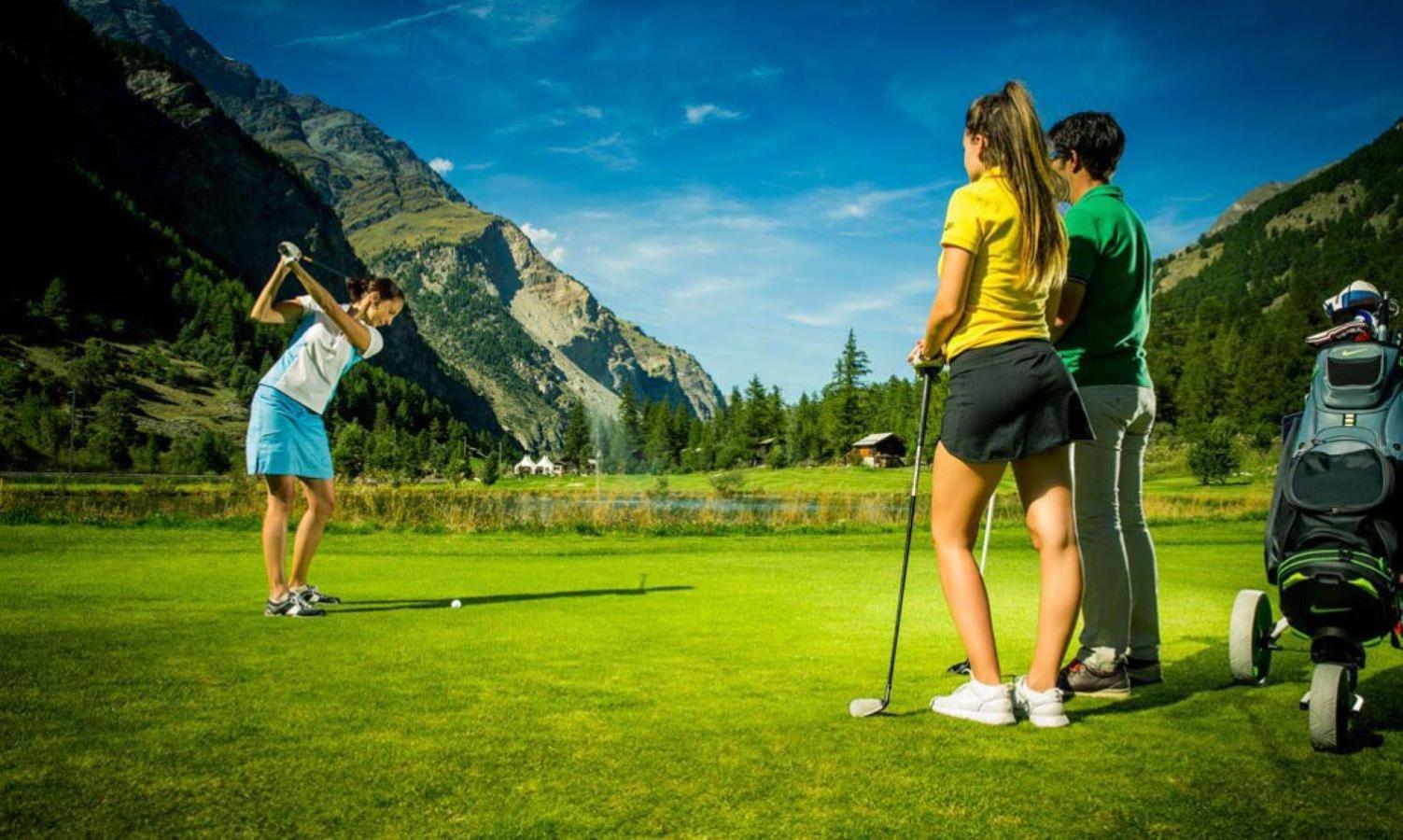Monte Rosa Taesch, Apartments Mit Wellness Bereich 外观 照片