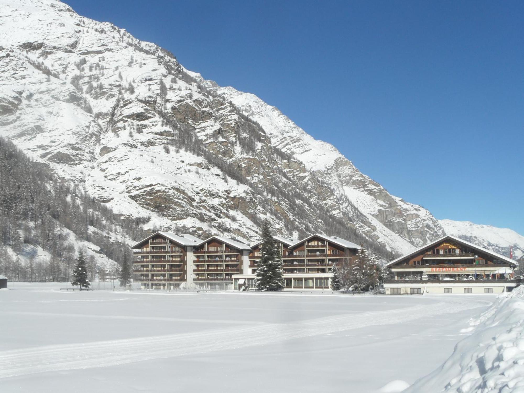 Monte Rosa Taesch, Apartments Mit Wellness Bereich 外观 照片