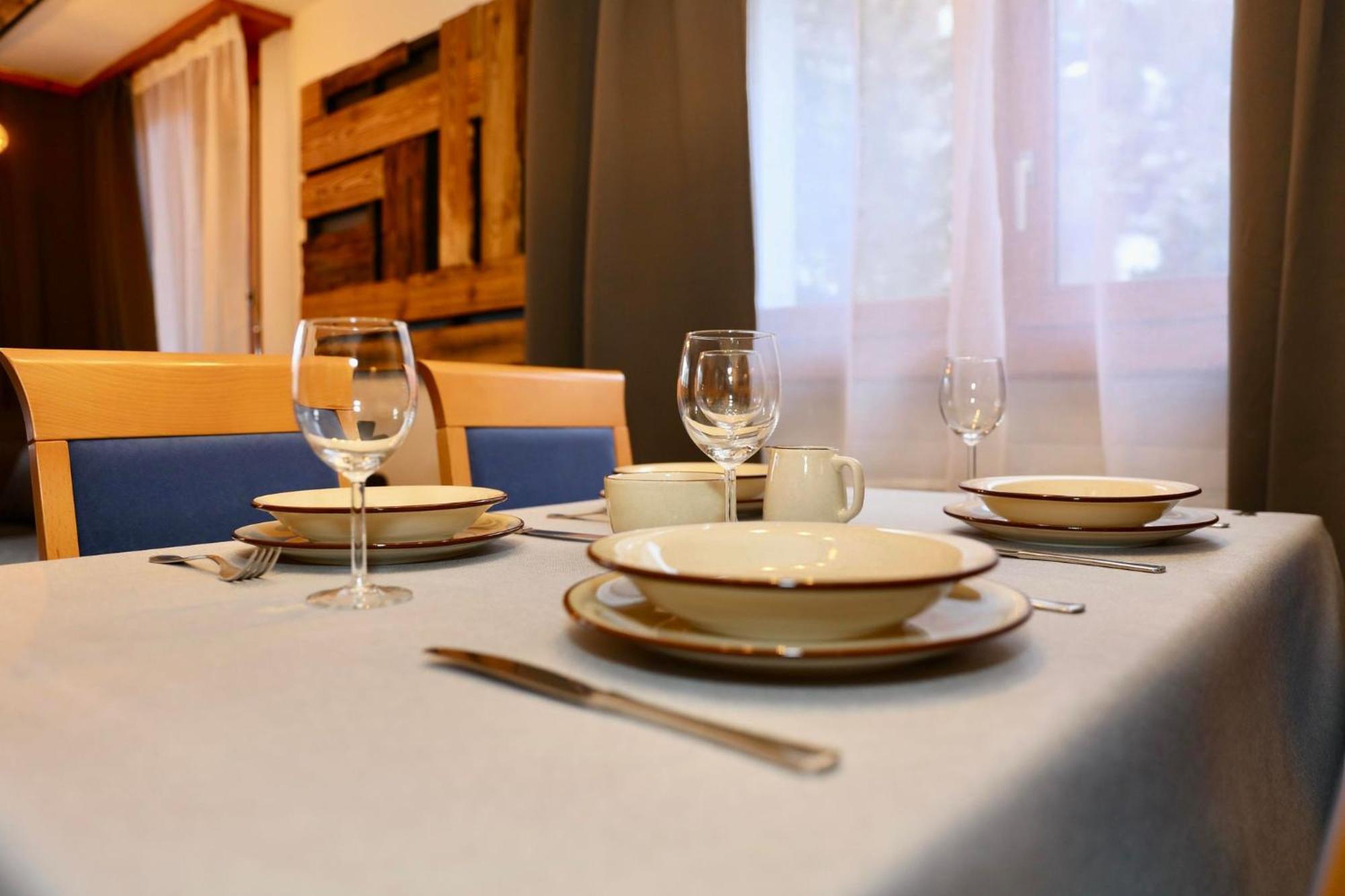 Monte Rosa Taesch, Apartments Mit Wellness Bereich 客房 照片